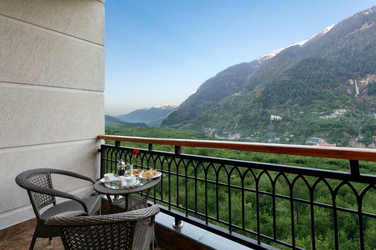 Alokik Resort- Pure Veg Manāli Dış mekan fotoğraf