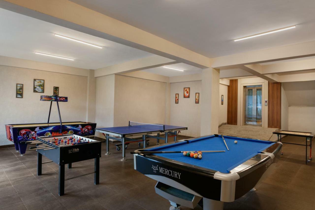 Alokik Resort- Pure Veg Manāli Dış mekan fotoğraf