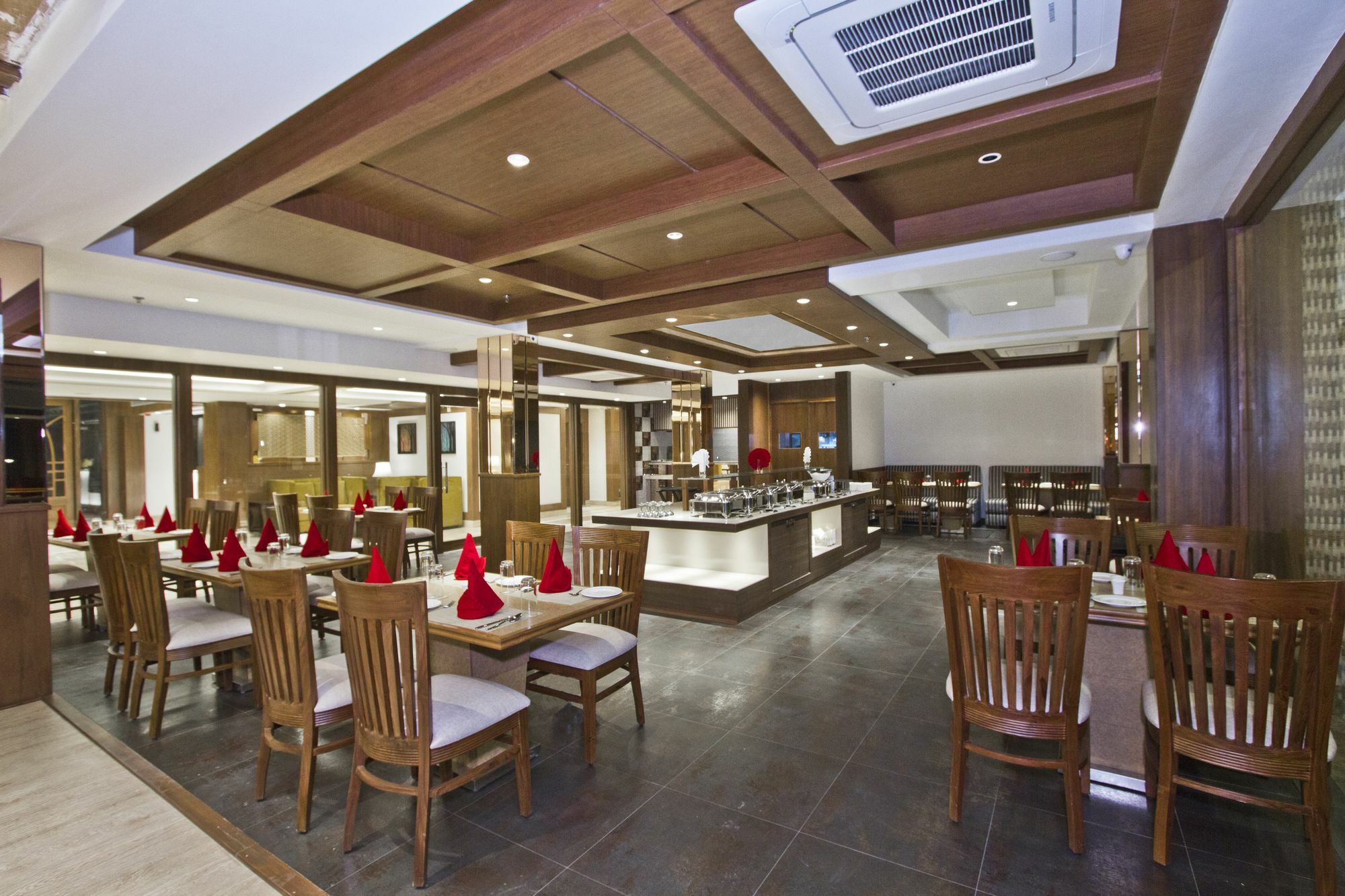 Alokik Resort- Pure Veg Manāli Dış mekan fotoğraf