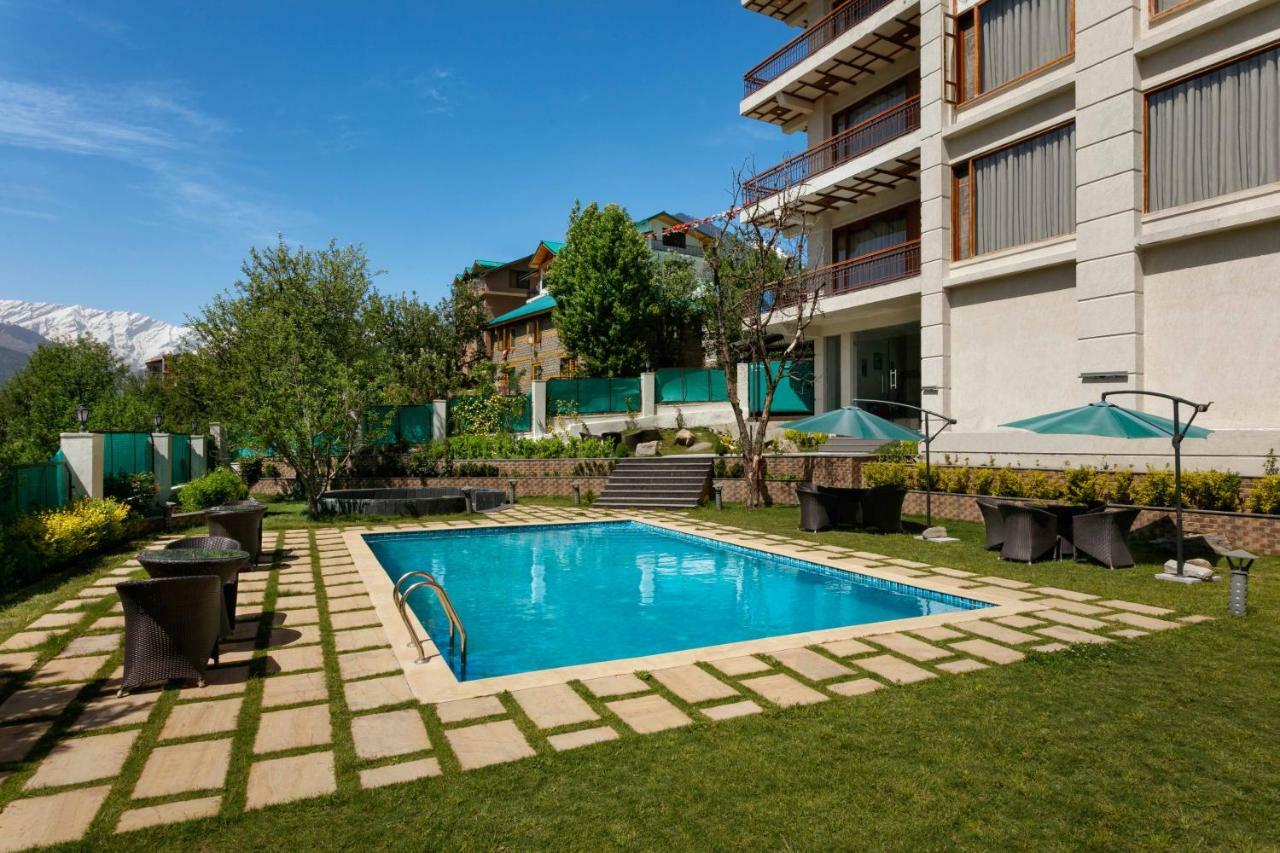 Alokik Resort- Pure Veg Manāli Dış mekan fotoğraf